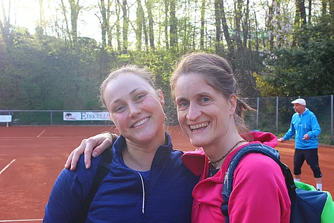 Caren Linnemann und Ellen Klinger vom SV Grün-Weiss Harburg